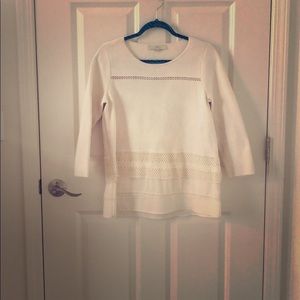 White sweater/top